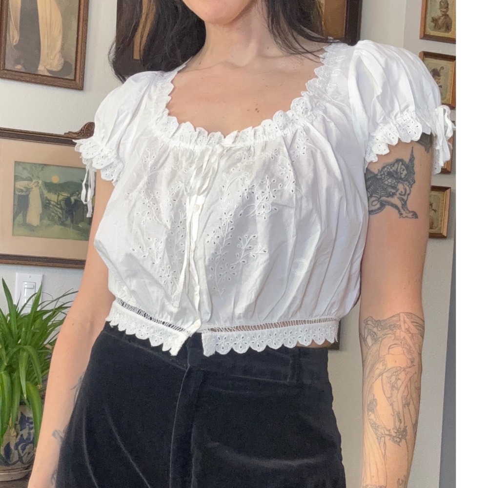 DOEN Nera top White Cotton Eyelet Crop Floral Embroidery Victorian Blouse XS